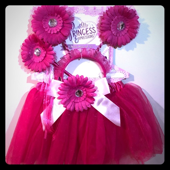 🔥🔥Flash Sale🔥🔥 Princess Expressions Dress Up - Picture 1 of 3